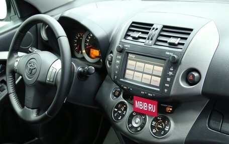 Toyota RAV4, 2011 год, 1 898 000 рублей, 21 фотография