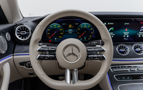 Mercedes-Benz E-Класс, 2020 год, 5 000 000 рублей, 13 фотография