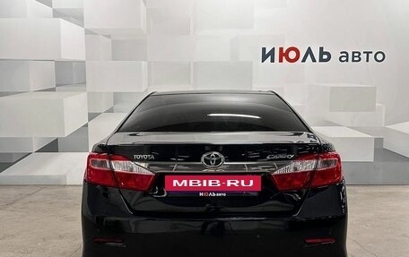 Toyota Camry, 2012 год, 2 190 000 рублей, 4 фотография