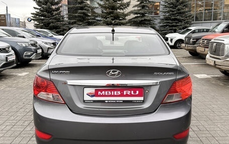 Hyundai Solaris II рестайлинг, 2011 год, 735 000 рублей, 5 фотография