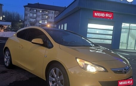 Opel Astra J, 2012 год, 970 000 рублей, 2 фотография
