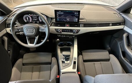 Audi A4, 2024 год, 6 040 000 рублей, 10 фотография
