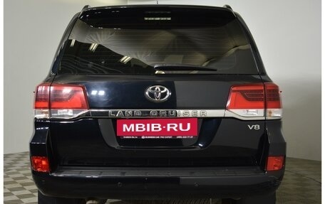 Toyota Land Cruiser 200, 2016 год, 6 100 000 рублей, 6 фотография