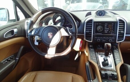 Porsche Cayenne III, 2012 год, 2 980 000 рублей, 10 фотография