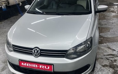 Volkswagen Polo VI (EU Market), 2012 год, 815 000 рублей, 1 фотография