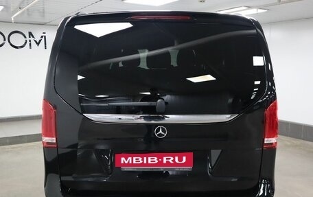 Mercedes-Benz V-Класс, 2022 год, 11 770 000 рублей, 4 фотография