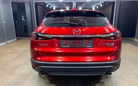 Mazda CX-4, 2023 год, 3 800 000 рублей, 4 фотография