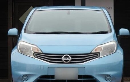 Nissan Note II рестайлинг, 2013 год, 700 000 рублей, 2 фотография