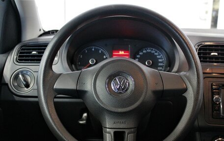 Volkswagen Polo VI (EU Market), 2012 год, 859 000 рублей, 15 фотография
