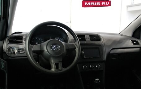 Volkswagen Polo VI (EU Market), 2012 год, 859 000 рублей, 12 фотография