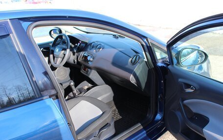 SEAT Ibiza IV рестайлинг 2, 2012 год, 920 000 рублей, 12 фотография