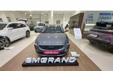 Geely Emgrand, 2023 год, 2 489 990 рублей, 5 фотография