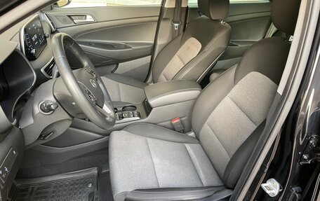 Hyundai Tucson III, 2018 год, 2 300 000 рублей, 14 фотография