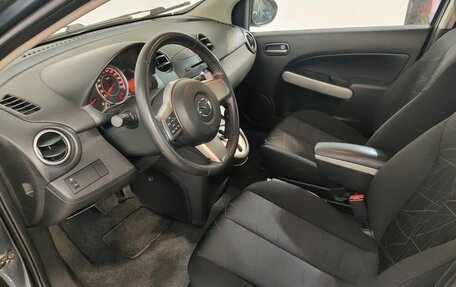 Mazda 2 III, 2011 год, 899 000 рублей, 9 фотография
