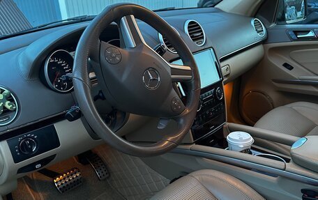 Mercedes-Benz M-Класс AMG, 2010 год, 2 300 000 рублей, 11 фотография