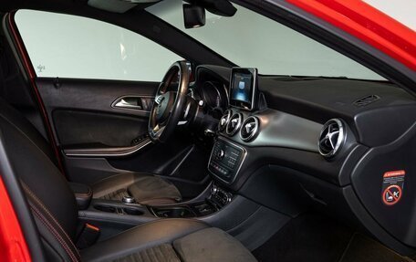 Mercedes-Benz GLA, 2016 год, 2 350 000 рублей, 9 фотография