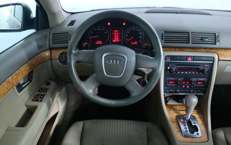 Audi A4, 2005 год, 490 000 рублей, 15 фотография