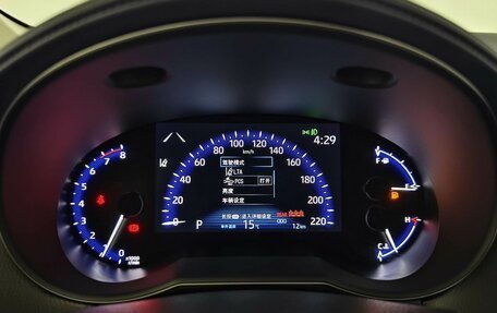 Toyota C-HR I рестайлинг, 2023 год, 3 990 000 рублей, 16 фотография