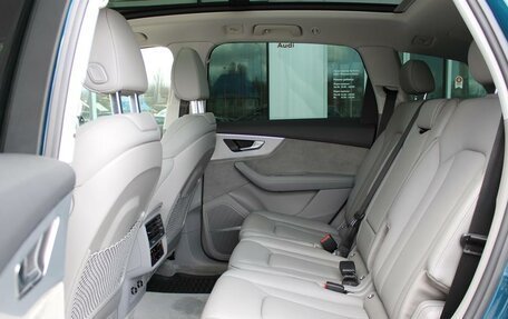 Audi Q7, 2020 год, 8 848 000 рублей, 38 фотография
