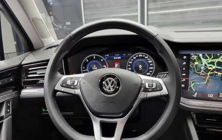 Volkswagen Touareg III, 2020 год, 5 200 000 рублей, 9 фотография