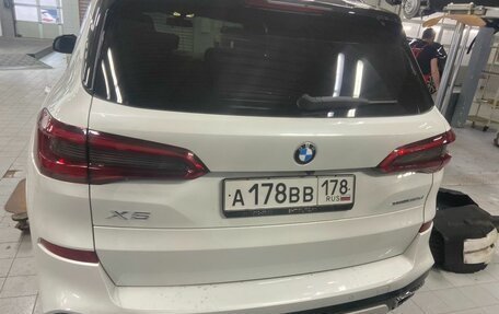 BMW X5, 2018 год, 7 099 000 рублей, 3 фотография
