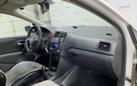 Volkswagen Polo VI (EU Market), 2013 год, 515 000 рублей, 9 фотография