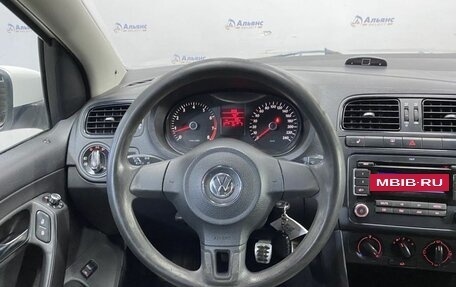 Volkswagen Polo VI (EU Market), 2013 год, 515 000 рублей, 31 фотография