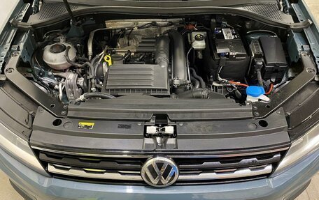 Volkswagen Tiguan II, 2019 год, 2 290 000 рублей, 16 фотография