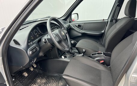Chevrolet Niva I рестайлинг, 2019 год, 994 000 рублей, 11 фотография