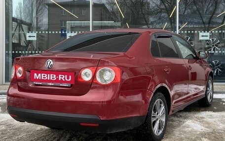 Volkswagen Jetta VI, 2009 год, 700 000 рублей, 5 фотография