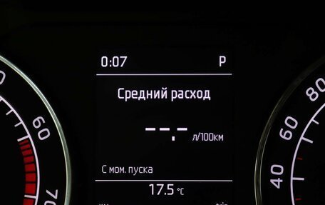 Skoda Superb III рестайлинг, 2019 год, 2 300 000 рублей, 11 фотография