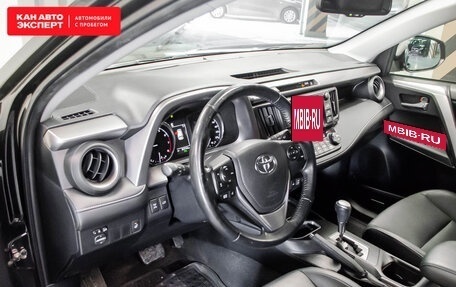 Toyota RAV4, 2016 год, 2 645 349 рублей, 5 фотография