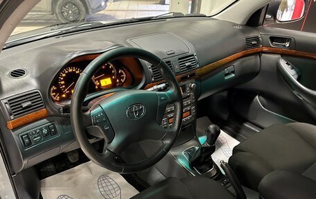 Toyota Avensis III рестайлинг, 2007 год, 1 087 000 рублей, 8 фотография