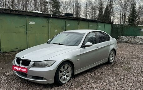 BMW 3 серия, 2005 год, 695 000 рублей, 3 фотография