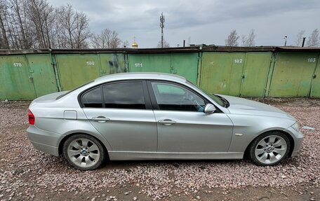 BMW 3 серия, 2005 год, 695 000 рублей, 7 фотография
