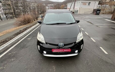 Toyota Prius, 2014 год, 1 150 000 рублей, 9 фотография