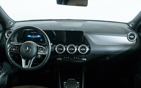 Mercedes-Benz GLA, 2020 год, 3 948 000 рублей, 12 фотография