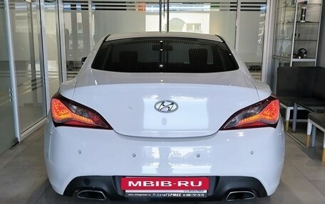 Hyundai Genesis Coupe I рестайлинг, 2012 год, 1 599 000 рублей, 3 фотография