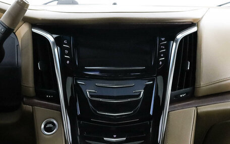 Cadillac Escalade IV, 2015 год, 4 199 000 рублей, 13 фотография