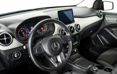 Mercedes-Benz B-Класс, 2017 год, 1 899 000 рублей, 11 фотография
