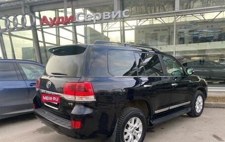 Toyota Land Cruiser 200, 2017 год, 6 899 000 рублей, 6 фотография
