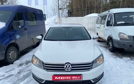 Volkswagen Passat B7, 2011 год, 1 049 990 рублей, 2 фотография