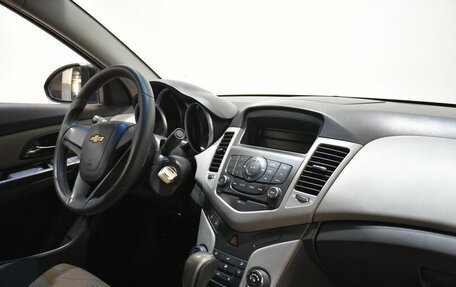 Chevrolet Cruze II, 2012 год, 690 000 рублей, 6 фотография