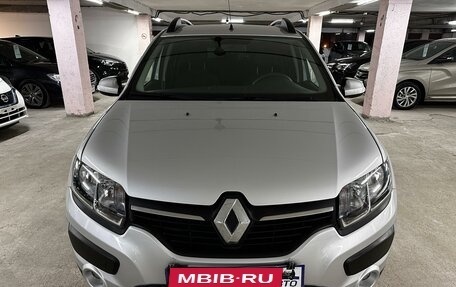 Renault Sandero II рестайлинг, 2017 год, 1 047 000 рублей, 2 фотография