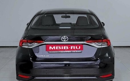 Toyota Corolla, 2022 год, 2 369 000 рублей, 3 фотография
