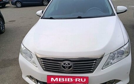 Toyota Camry, 2014 год, 1 795 000 рублей, 2 фотография
