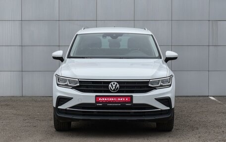 Volkswagen Tiguan II, 2021 год, 2 749 000 рублей, 3 фотография