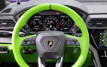 Lamborghini Urus I, 2023 год, 40 000 000 рублей, 9 фотография