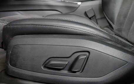 Audi A4, 2017 год, 3 295 700 рублей, 22 фотография