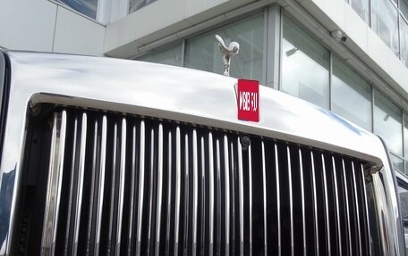 Rolls-Royce Phantom VIII, 2021 год, 75 000 000 рублей, 39 фотография
